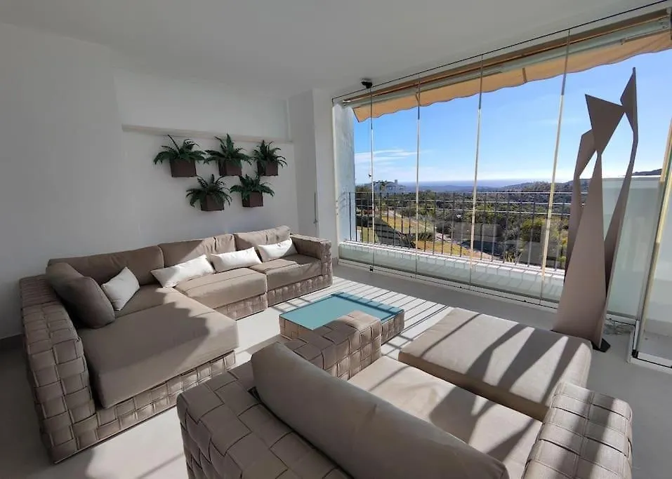 Appartamento La Mairena - Chic Getaway With Sea & Mountain Views, Spa And Sports Marbella Spagna